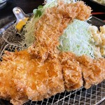 とんかつ富留川 - 純粋黒豚ロースカツアップ