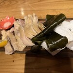 鶏と魚と炭火焼き 燈 - 