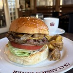 エーエス クラシックス ダイナー - 『Bacon Cheese Burger¥2,050』 『lunch drink¥220』