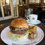 エーエス クラシックス ダイナー - 『Bacon Cheese Burger¥2,050』 『lunch drink¥220』