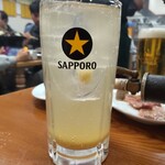 ジンギスカン羊はち - ジンギスカン専用ハイボール (デュワーズウィスキー＋徳島産生姜) ¥600