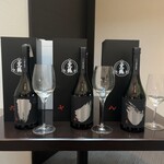 日本料理 TOBIUME - 黒龍220周年記念　左から六代目、七代目、八代目の作。こんなの飲める日が来るとは思わなかった。