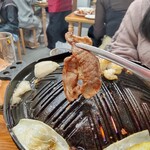 ジンギスカン羊はち - マトンロースも、いただきます♪