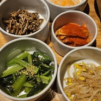 ビーフキッチン 渋谷店 - ナムル盛り