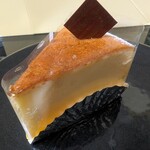 パティスリー アプラノス - スフレフロマージュ