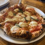 ピッツェリア パーレンテッシ - 