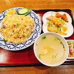 イーサン - 