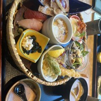 くし路 KITTE丸の内店 - 