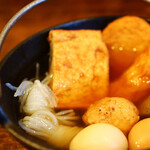 寅のすけ - おでん盛り合わせ