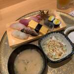 博多 太郎寿司 - 