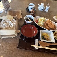 浅草むぎとろ 本店 - 麦ご飯