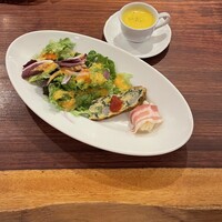 スペイン料理 La Cazuela 三ノ宮 ミント神戸店 - 