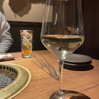 和牛とタン 焼肉 とみ 新橋本店 - 