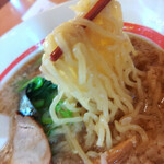 幸楽苑 - 麺リフト