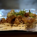 大正お好み屋 ままま - ねぎ焼きが焼き上がるまでテッチャンで至福タイム