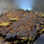 大正お好み屋 ままま - よく焼いてこんがりしたのが好き (´◡͐`)
      いやぁー！香ばしや、香ばしや！
      ( 'ﾛ')/'ﾛ')/'ﾛ')/'ﾛ')/うまｰｰｲ!!!