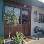 街の小さな喫茶店 amu - 店入口