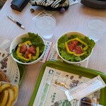 モスバーガー 本牧店 - 