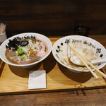 NIBOSHI MANIA - 誇張しすぎた濁り煮干シ着丼