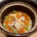 代官山 いっさい喝采 - 土鍋ごはんは鮭とイクラの親子