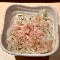 地葉 栄 - 