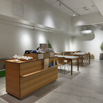 PUBLIC MARCHE - 内観 ①