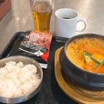 韓豚屋 八重洲店 - 純豆腐チゲ（ご飯付き）　※韓国のりはクリオネ会員サービス
