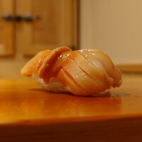 鮨 あらい - 赤貝
