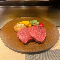 大阪鉄板焼き 神戸牛 TATARA - 