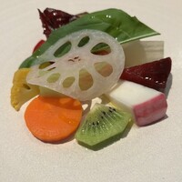 ラ・ボンヌターブル - 