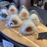 コーヒーとおにぎり PAMOJA - 陳列