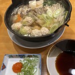 たかい - 鶏だんご鍋、薬味、ポン酢　　鍋の旨みが凄い！