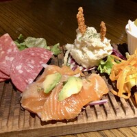 渋谷アチェーゾ - 前菜５種の盛り合わせ1298円