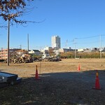 キッチン ブルー グローブ - 帰り道、本格的な工事が始まっています (おまけ)