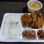 唐揚げ専門 はっぴ商店 - 