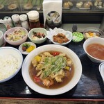 中国料理 頤和園 - 