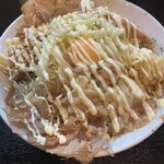 豚星。 - 汁なし小(ニンニクアブラカラメマヨ)