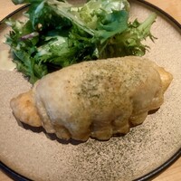 TOKi - カツオと大和牛のエンパナーダ