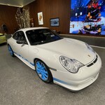 ザ モメンタム バイ ポルシェ - 