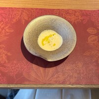 GLICINE di ACQUA PAZZA - はじまりの一皿