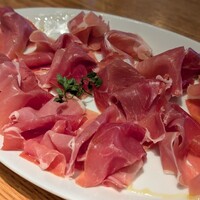 ウォルプタス 東京駅グランルーフ店 - 