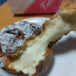 エスト・ローヤル - もっちりサクサクのシュー生地