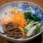 在市 - ナムル盛り合わせ