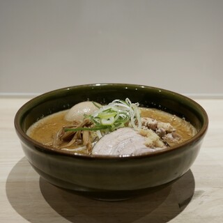 ラーメン 郷 - 料理写真: