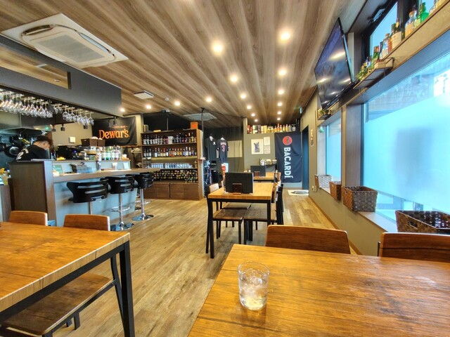 SEVEN TWO CAFE（セブン ツー カフェ） - 亘理（バー）の写真