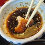 登利平 住吉店 - このタレソースが秀逸