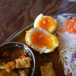 丸祇羅 - スパイス味玉