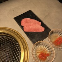 肉屋甲 - 