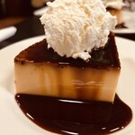 シヤチル - プリン（生クリームは別料金➕100円）