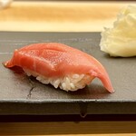 鮨 箕輪 - 中トロ